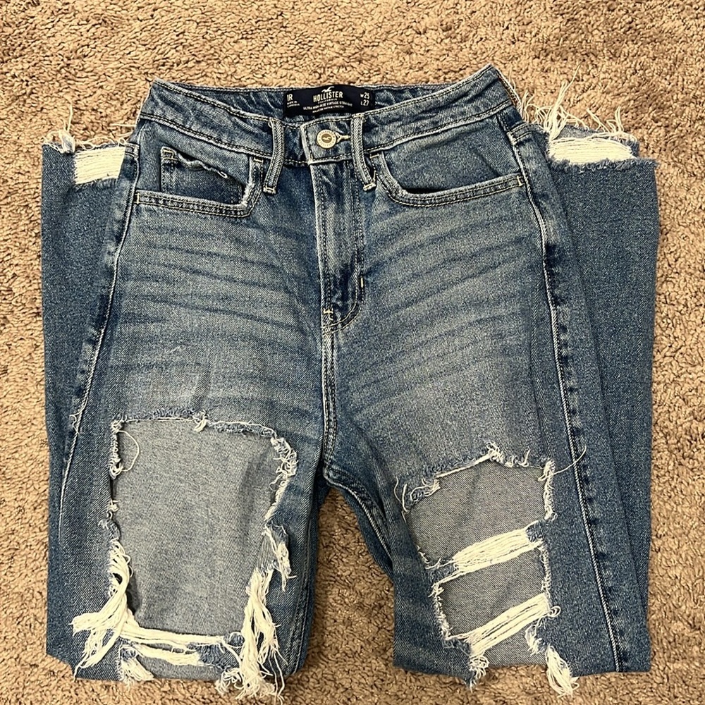 Hollister Ultra High-Rise Vintage Straight